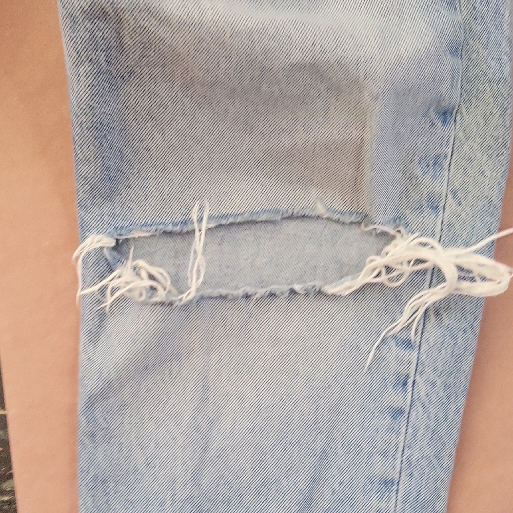 Zara Light Blue Ripped Straight-Leg Jeans - Picture 9 of 10